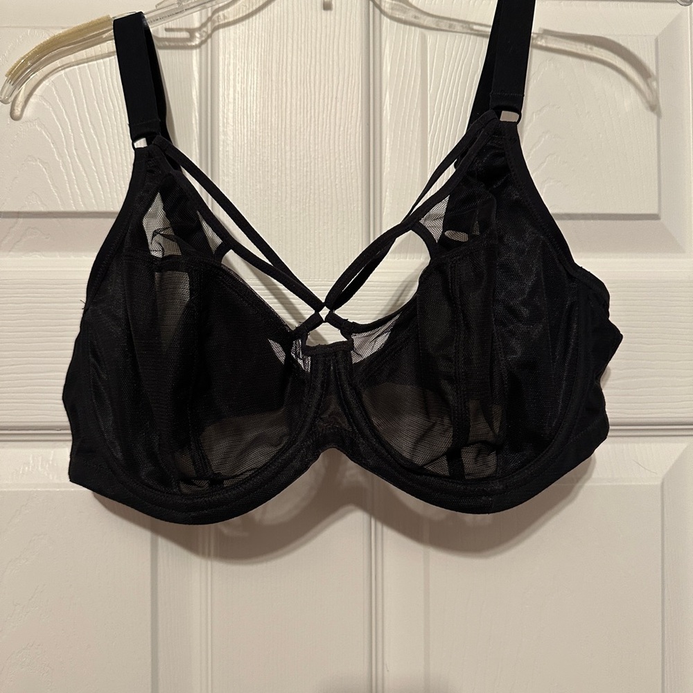 Black Elomi Underwire Bra like new size 36G